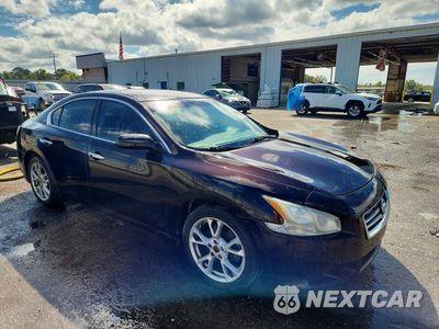 Czwarte zdjęcie samochodu z boku: 2013 NISSAN MAXIMA 3.5 S VIN:1N4AA5AP3DC845655 - miniatura