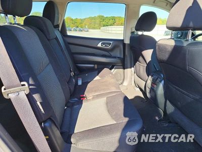 Zdjęcie 11 z 13 samochodu: 2018 NISSAN PATHFINDER SV VIN:5N1DR2MM2JC637709 - miniatura