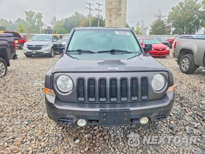 Piąte zdjęcie samochodu w środku: 2017 JEEP PATRIOT SPORT VIN:1C4NJRBB7HD114877 - miniatura