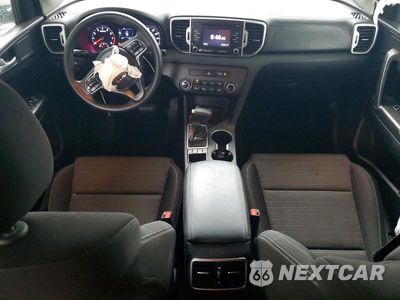 Zdjęcie 8 z 13 samochodu: 2018 KIA SPORTAGE LX VIN:KNDPMCAC5J7394195 - miniatura