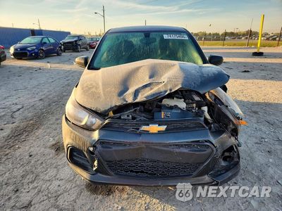 Piąte zdjęcie samochodu w środku: 2017 CHEVROLET SPARK LS VIN:KL8CB6SA8HC818708 - miniatura