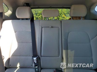 Zdjęcie 10 z 13 samochodu: 2019 HYUNDAI TUCSON SE VIN:KM8J23A43KU013950 - miniatura