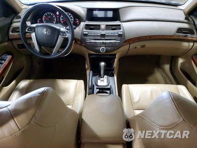 Zdjęcie 8 z 12 samochodu: 2010 HONDA ACCORD EXL VIN:1HGCP2F84AA004597 - miniatura