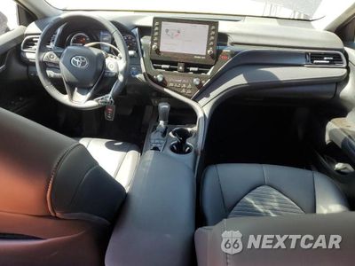 Zdjęcie 8 z 12 samochodu: 2023 TOYOTA CAMRY HYBRID SE VIN:4T1S31AK1PU055965 - miniatura