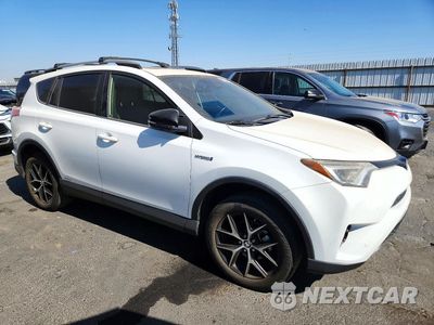 Czwarte zdjęcie samochodu z boku: 2017 TOYOTA RAV4 HV SE VIN:JTMJJREV4HD075878 - miniatura