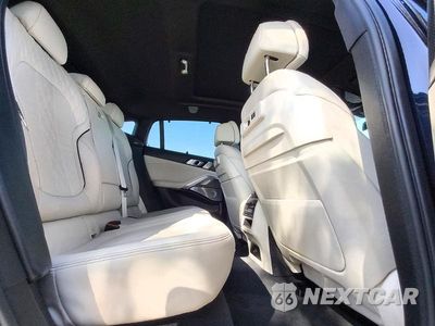 Zdjęcie 10 z 13 samochodu: 2021 BMW X6 M50I VIN:5UXCY8C0XM9H25687 - miniatura