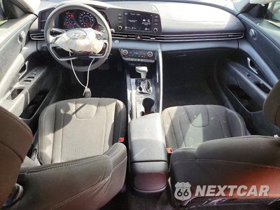 Zdjęcie 8 z 13 samochodu: 2027 HYUNDAI ELANTRA SEL VIN:5NPLM4AG8MH020445 - miniatura