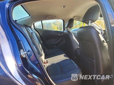 Zdjęcie 10 z 12 samochodu: 2018 MAZDA 3 TOURING VIN:3MZBN1V34JM255216 - miniatura