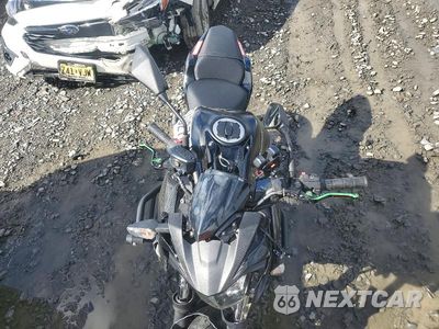Piąte zdjęcie samochodu w środku: 2018 KAWASAKI ER650 G VIN:JKAEREG14JDA02185 - miniatura