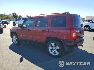 Drugie zdjęcie samochodu z przodu: 2016 JEEP PATRIOT LATITUDE VIN:1C4NJRFB8GD580620 - miniatura