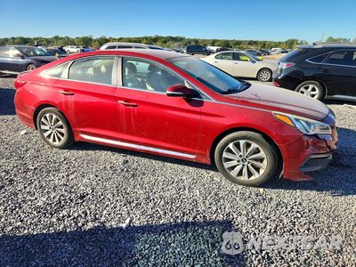 Czwarte zdjęcie samochodu z boku: 2015 HYUNDAI SONATA SPORT VIN:5NPE34AF8FH097175 - miniatura