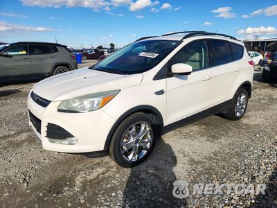 2015 FORD ESCAPE SE 1FMCU9G99FUB62250 - główne zdjęcie licytacji z USA - miniatura