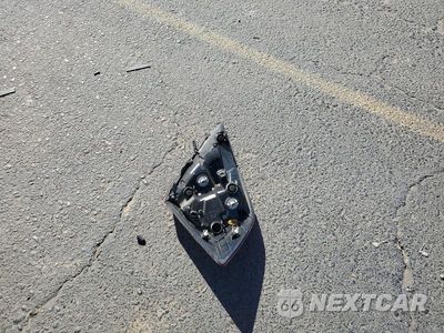 Zdjęcie 12 z 13 samochodu: 2018 HONDA CIVIC EX VIN:19XFC1E38JE001576 - miniatura