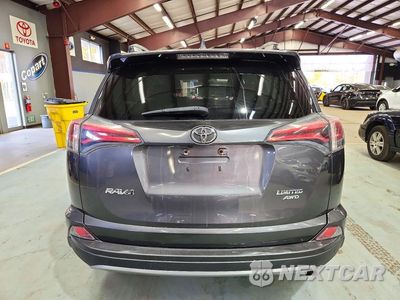 Zdjęcie 6 z 13 samochodu: 2017 TOYOTA RAV4 LIMITED VIN:2T3DFREV6HW574523 - miniatura