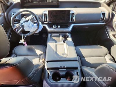 Zdjęcie 8 z 13 samochodu: 2025 FORD EXPEDITION PLATINUM VIN:1FMJU1MG3SEA60894 - miniatura