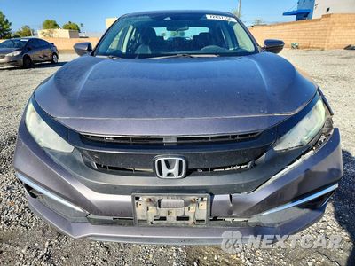 Piąte zdjęcie samochodu w środku: 2019 HONDA CIVIC LX VIN:2HGFC2F62KH573426 - miniatura