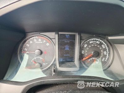 Zdjęcie 9 z 12 samochodu: 2019 TOYOTA TACOMA SR VIN:5TFAX5GNXKX161478 - miniatura