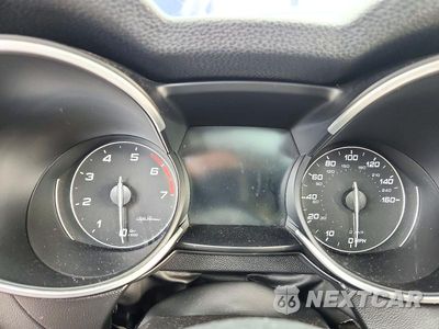 Zdjęcie 9 z 13 samochodu: 2018 ALFA ROMEO STELVIO TI VIN:ZASFAKBN4J7B72902 - miniatura