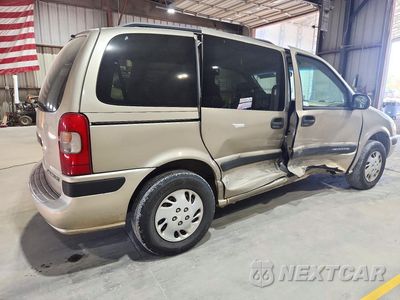Trzecie zdjęcie samochodu z tyłu: 2000 CHEVROLET VENTURE VIN:1GNDU03E7YD130673 - miniatura