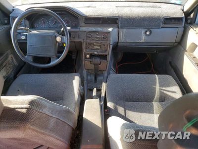 Zdjęcie 8 z 12 samochodu: 1991 VOLVO 740 VIN:YV1FA8843M2508321 - miniatura