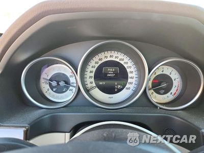 Zdjęcie 9 z 12 samochodu: 2016 MERCEDES-BENZ E 350 VIN:WDDHF5KB4GB207718 - miniatura