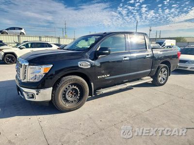 2017 NISSAN TITAN SV 1N6AA1E60HN564246 - główne zdjęcie licytacji z USA - miniatura