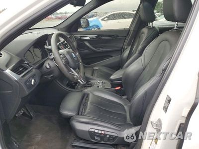 Zdjęcie 7 z 14 samochodu: 2018 BMW X1 XDRIVE28I VIN:WBXHT3C36J5L30802 - miniatura