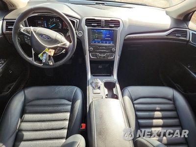 Zdjęcie 8 z 12 samochodu: 2020 FORD FUSION SEL VIN:3FA6P0MU7LR163371 - miniatura