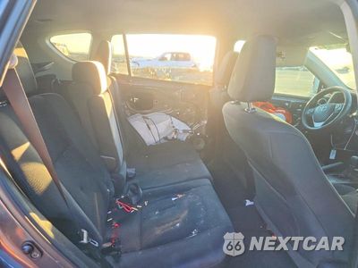 Zdjęcie 10 z 13 samochodu: 2017 TOYOTA RAV4 LE VIN:2T3ZFREV3HW347053 - miniatura