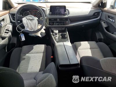 Zdjęcie 8 z 13 samochodu: 2023 NISSAN ROGUE SV VIN:JN8BT3BAXPW437488 - miniatura