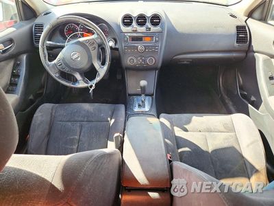 Zdjęcie 8 z 13 samochodu: 2012 NISSAN ALTIMA 2.5 VIN:1N4AL2AP4CN508097 - miniatura