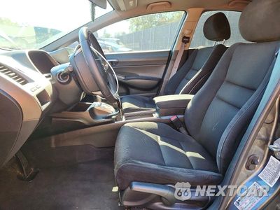 Zdjęcie 7 z 12 samochodu: 2011 HONDA CIVIC LX-S VIN:19XFA1F61BE028098 - miniatura