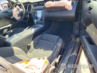 Zdjęcie 8 z 12 samochodu: 2012 FORD MUSTANG VIN:1ZVBP8AM6C5254336 - miniatura