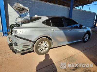 Trzecie zdjęcie samochodu z tyłu: 2025 TOYOTA CAMRY LE VIN:4T1DAACK4SU013147 - miniatura