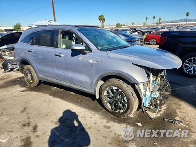Czwarte zdjęcie samochodu z boku: 2024 KIA SORENTO S VIN:5XYRL4JC7RG282238 - miniatura