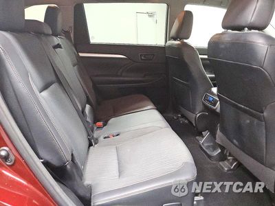 Zdjęcie 11 z 14 samochodu: 2015 TOYOTA HIGHLANDER LE PLUS VIN:5TDBKRFH8FS111454 - miniatura