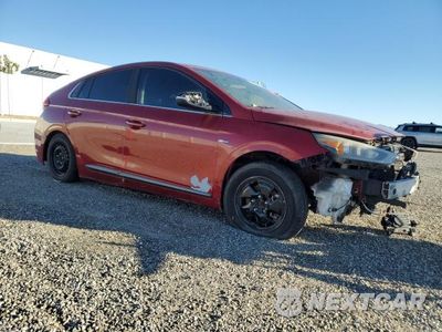 Czwarte zdjęcie samochodu z boku: 2019 HYUNDAI IONIQ SEL VIN:KMHC75LC4KU130804 - miniatura