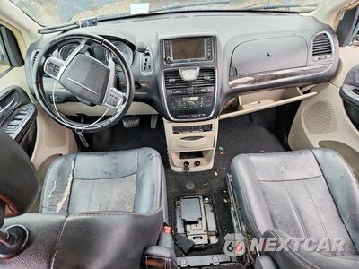 Zdjęcie 8 z 13 samochodu: 2011 CHRYSLER TOWN & COUNTRY TOURING L VIN:2A4RR8DG2BR604929 - miniatura