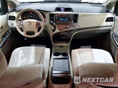 Zdjęcie 8 z 13 samochodu: 2011 TOYOTA SIENNA LE VIN:5TDKK3DC8BS032137 - miniatura
