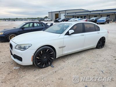 2015 BMW 750 LI WBAYE8C59FD780900 - główne zdjęcie licytacji z USA - miniatura