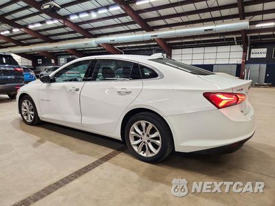 Drugie zdjęcie samochodu z przodu: 2019 CHEVROLET MALIBU LT VIN:1G1ZD5ST8KF212752 - miniatura
