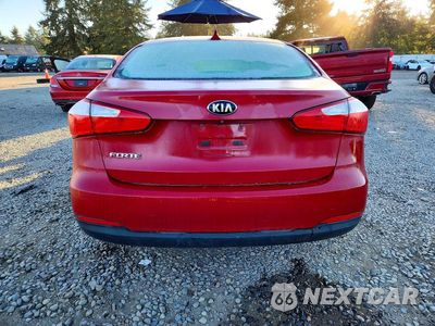 Zdjęcie 6 z 12 samochodu: 2016 KIA FORTE LX VIN:KNAFX4A61G5590154 - miniatura