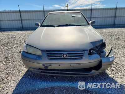 Piąte zdjęcie samochodu w środku: 1999 TOYOTA CAMRY LE VIN:4T1BG22KXXU421852 - miniatura
