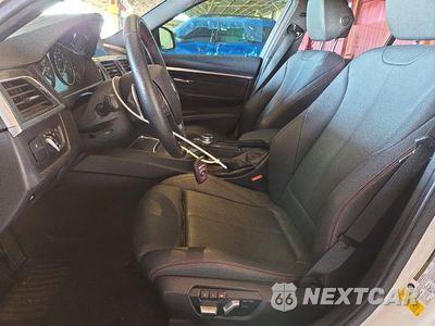 Zdjęcie 7 z 12 samochodu: 2018 BMW 330 I VIN:WBA8B9C52JEE80880 - miniatura