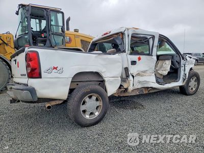 Trzecie zdjęcie samochodu z tyłu: 2004 CHEVROLET SILVERADO K1500 VIN:2GCEK13T341337302 - miniatura