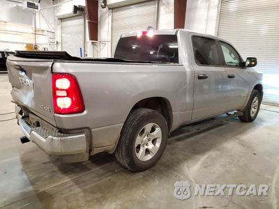 Trzecie zdjęcie samochodu z tyłu: 2025 RAM 1500 BIG HORN/LONE STAR VIN:1C6RRFFG0SN243843 - miniatura