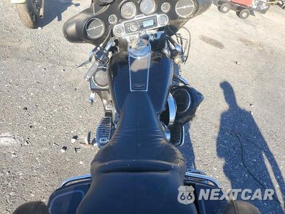 Zdjęcie 6 z 8 samochodu: 2006 HARLEY-DAVIDSON FLHTCI VIN:1HD1FFW116Y643522 - miniatura