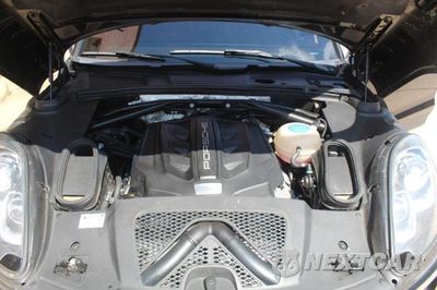 Zdjęcie 7 z 14 samochodu: 2017 PORSCHE MACAN S VIN:WP1AB2A55HLB10068 - miniatura