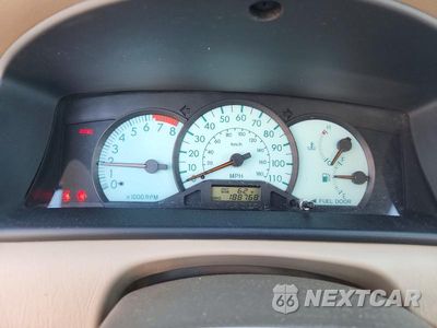 Zdjęcie 9 z 12 samochodu: 2004 TOYOTA COROLLA LE VIN:1NXBR32EX4Z340498 - miniatura