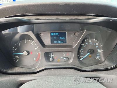 Zdjęcie 9 z 13 samochodu: 2019 FORD TRANSIT 150 DELIVERY VAN VIN:1FTYE1YM0KKA09211 - miniatura